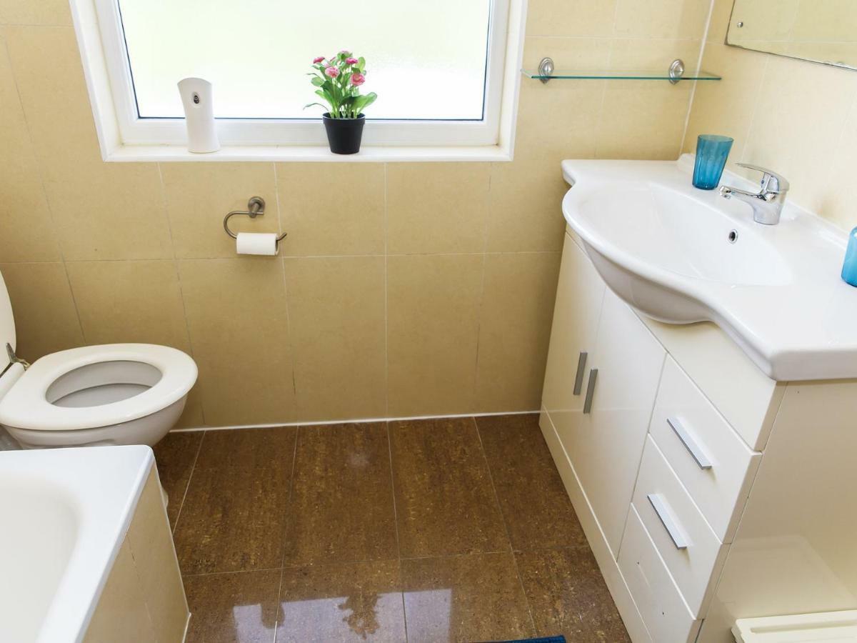 Mandeville Rooms Northolt  Pokoj fotografie
